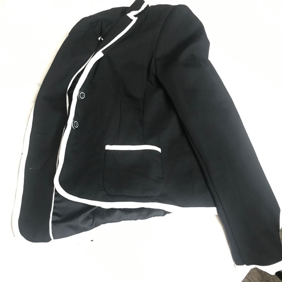 Women’s Black Blazer with White Piping Trim • Tailored 2-Button Jacket - Picture 4 of 12